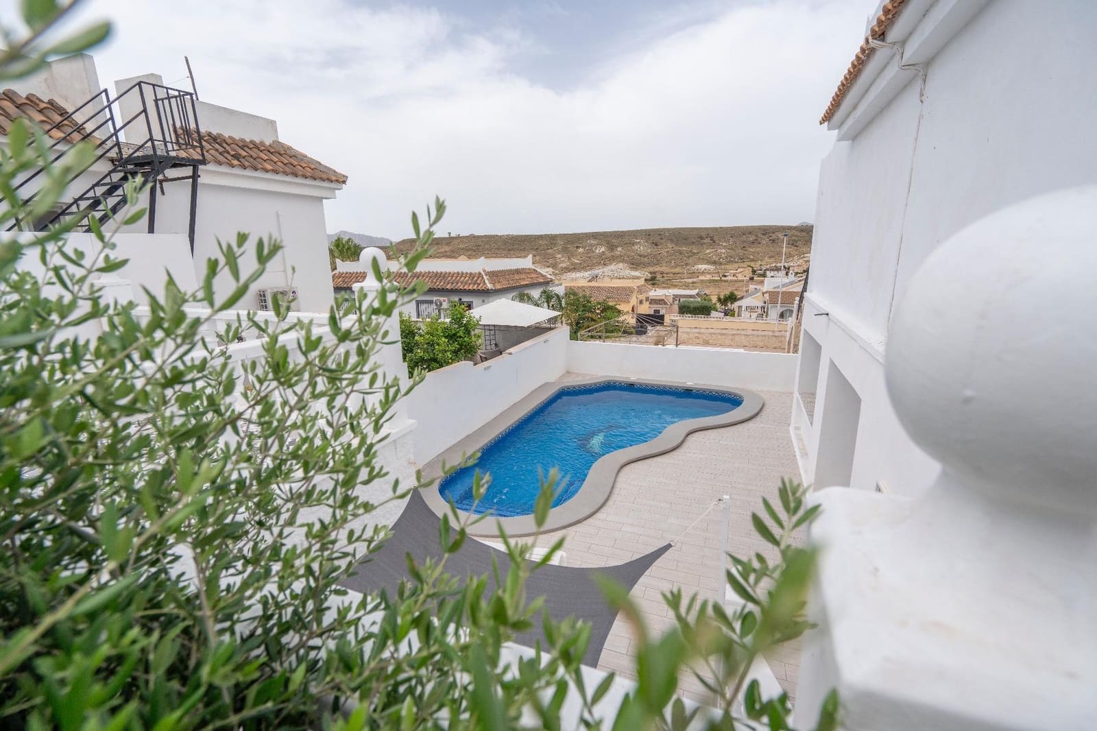 4 slaapkamer Villa te koop in Camposol met zwembad - € 289.950 (Ref: 9924642)