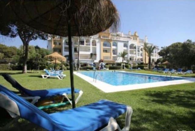 3 slaapkamer Appartement te koop in Marbella met zwembad garage - € 1.100.000 (Ref: 9936435)