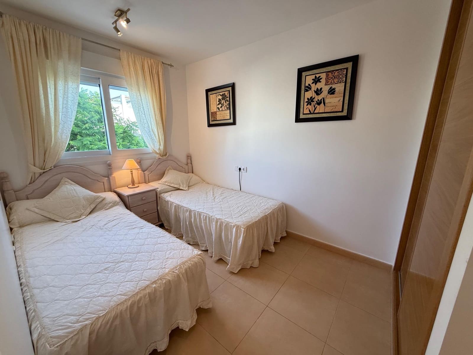 2 quarto Apartamento para venda em Condado de Alhama com piscina - 119 750 € (Ref: 9986914)