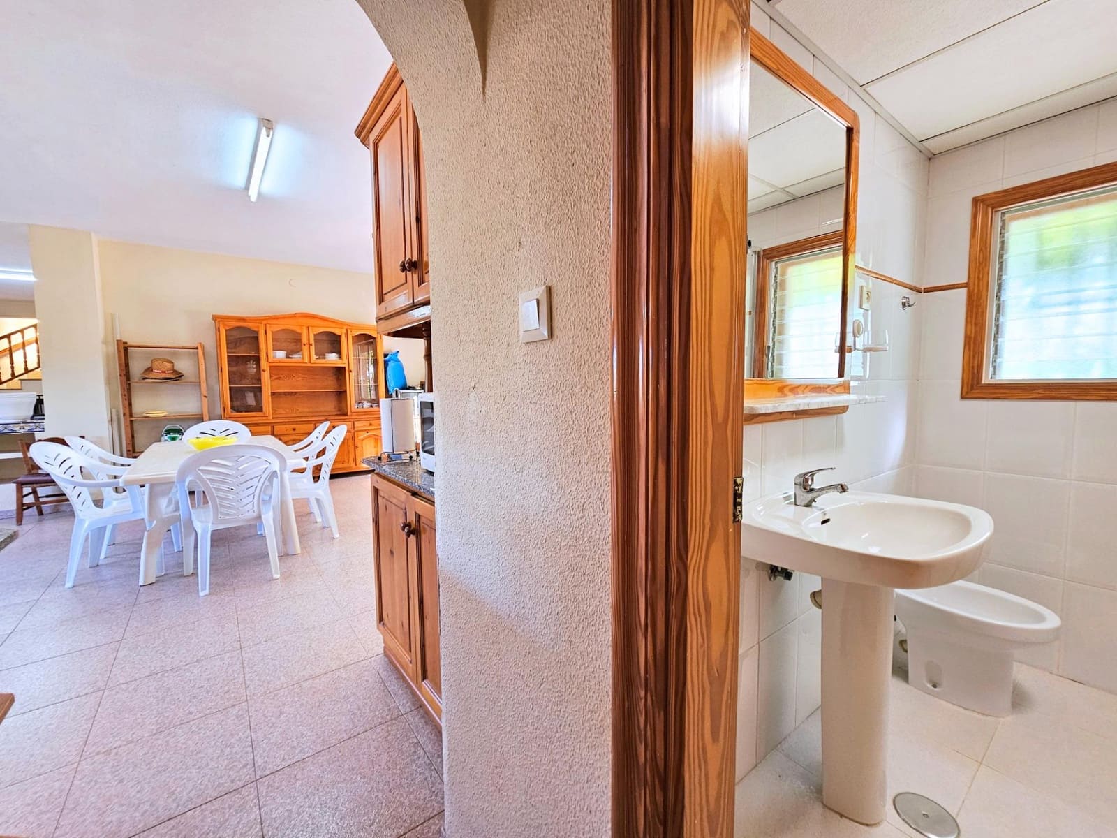 5 bedroom Villa for sale in La Aparecida with garage - € 350,000 (Ref: 10004268)