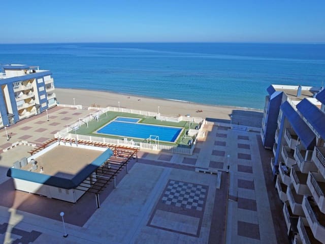 3 soveværelse Lejlighed til salg i La Manga del Mar Menor med swimmingpool - € 299.000 (Ref: 10004269)