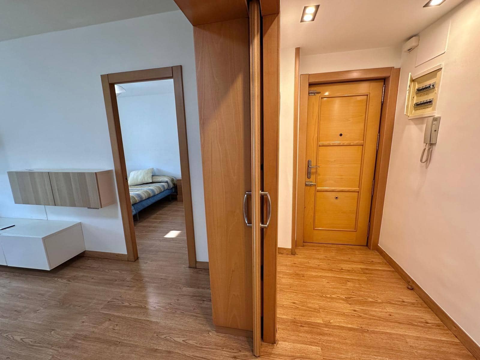 Appartement de 3 chambres à louer à Carthagene - 1 100 € (Ref: 10078443)