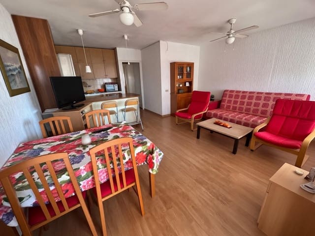 2 soverom Leilighet til leie i La Manga del Mar Menor - € 700 (Ref: 10086261)