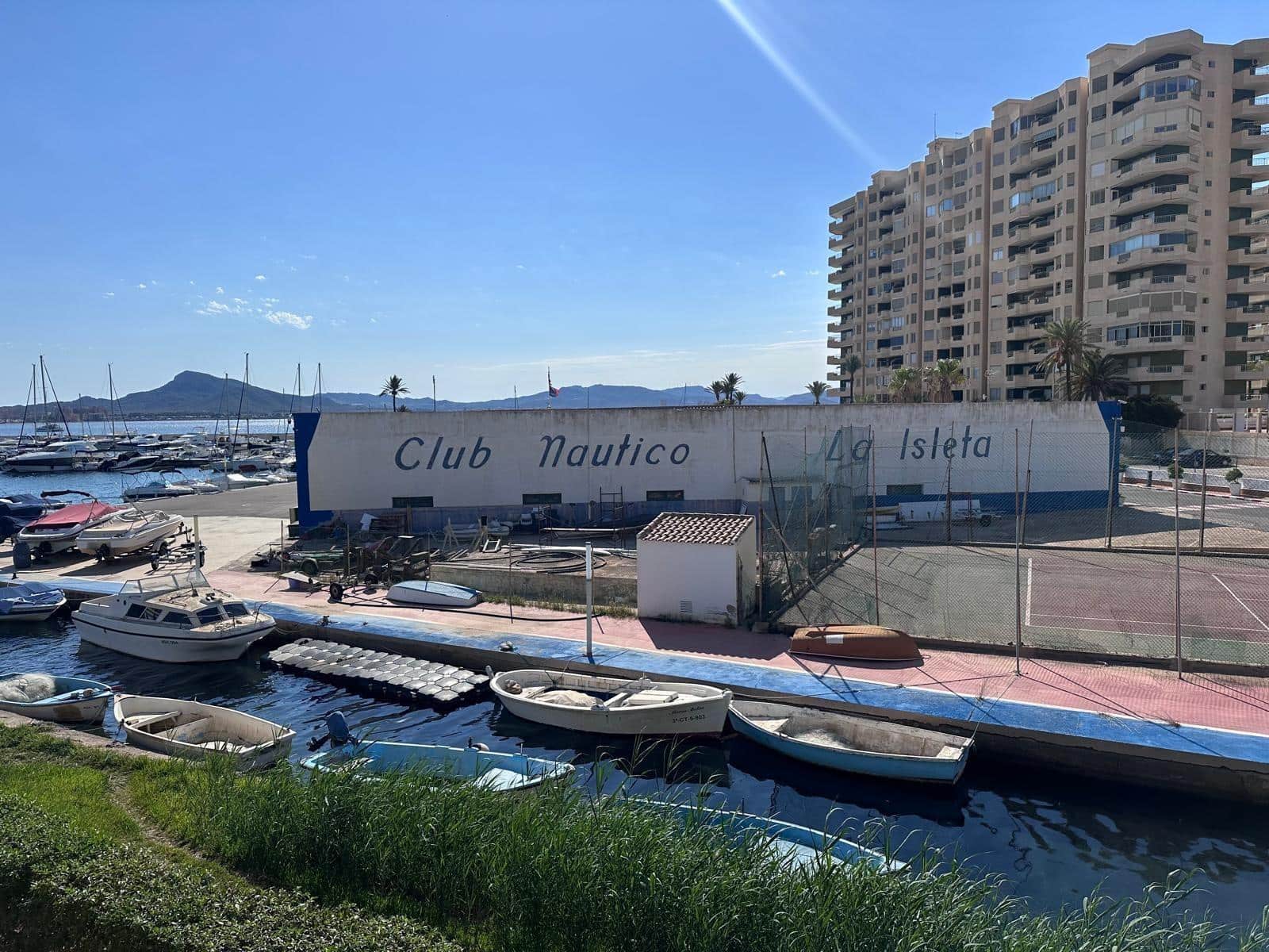 2 soverom Leilighet til leie i La Manga del Mar Menor - € 700 (Ref: 10086261)