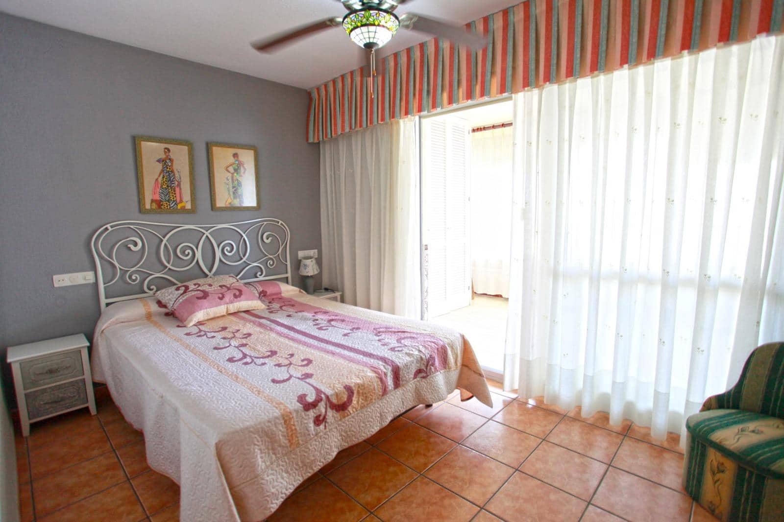2 soverom Leilighet til salgs i La Manga del Mar Menor med svømmebasseng - € 219 900 (Ref: 10142453)