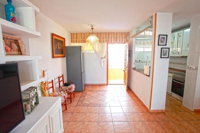 2 sovrum Lägenhet till salu i La Manga del Mar Menor med pool - 219 900 € (Ref: 10142453)