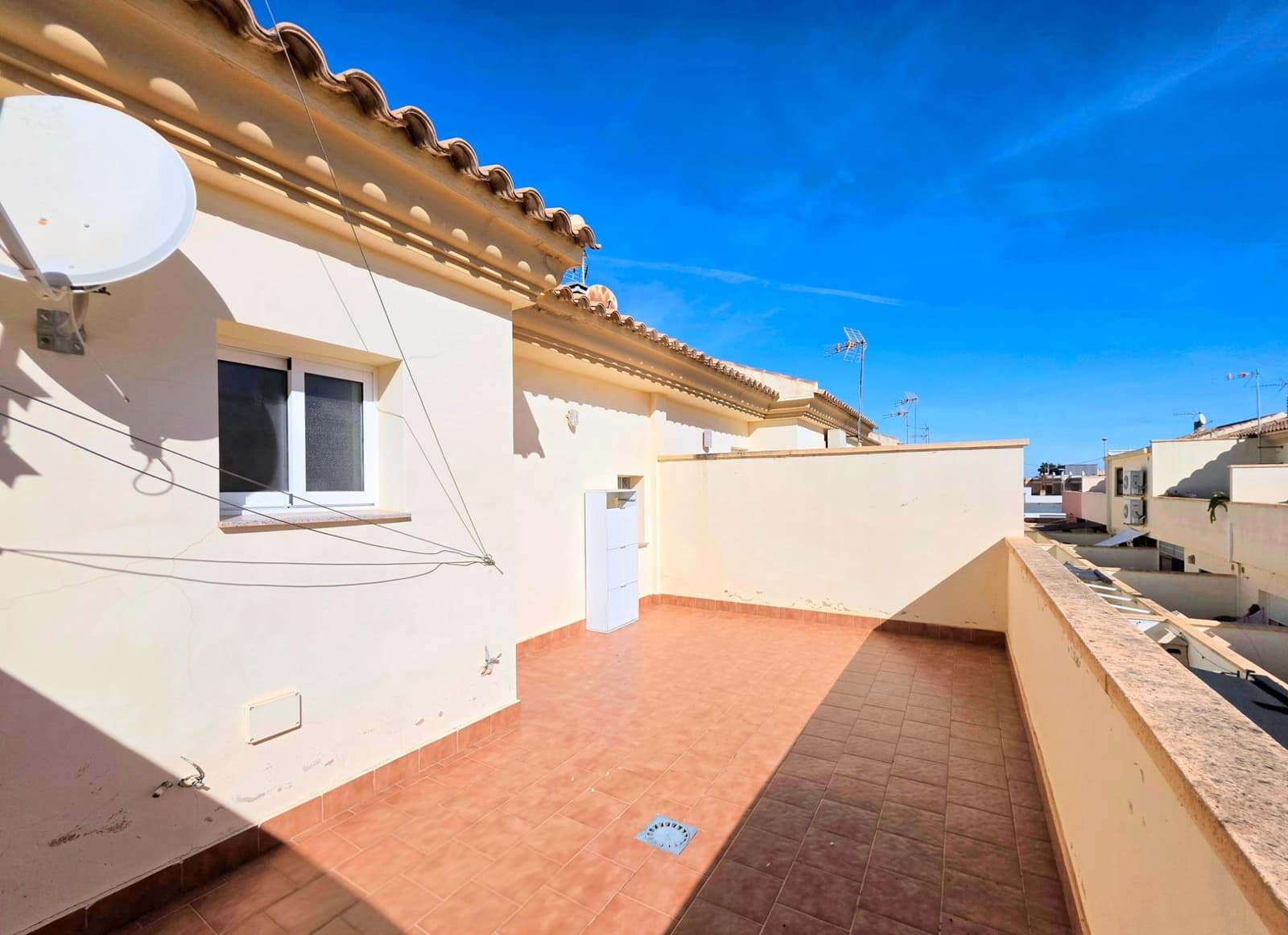 3 soveværelse Lejlighed til salg i La Palma med garage - € 250.000 (Ref: 10180696)