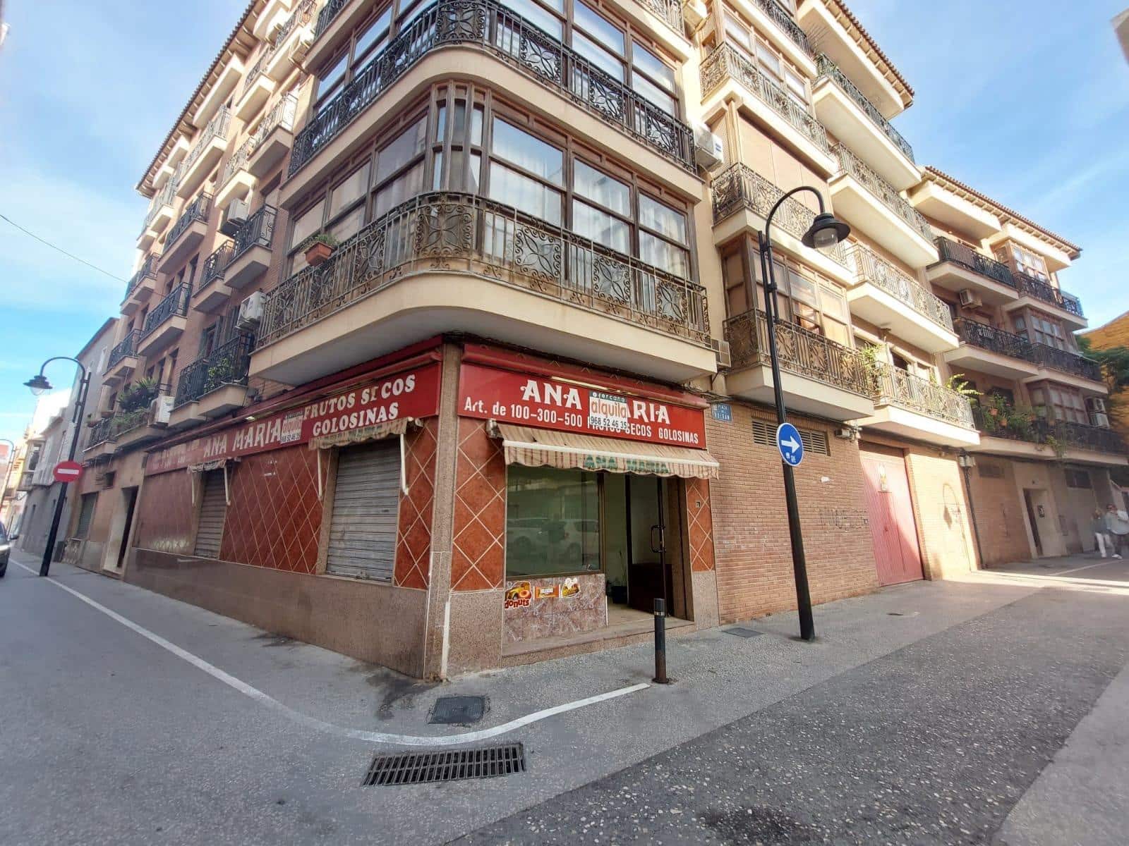 Erhverv til leje i Cartagena - € 800 (Ref: 8954790)