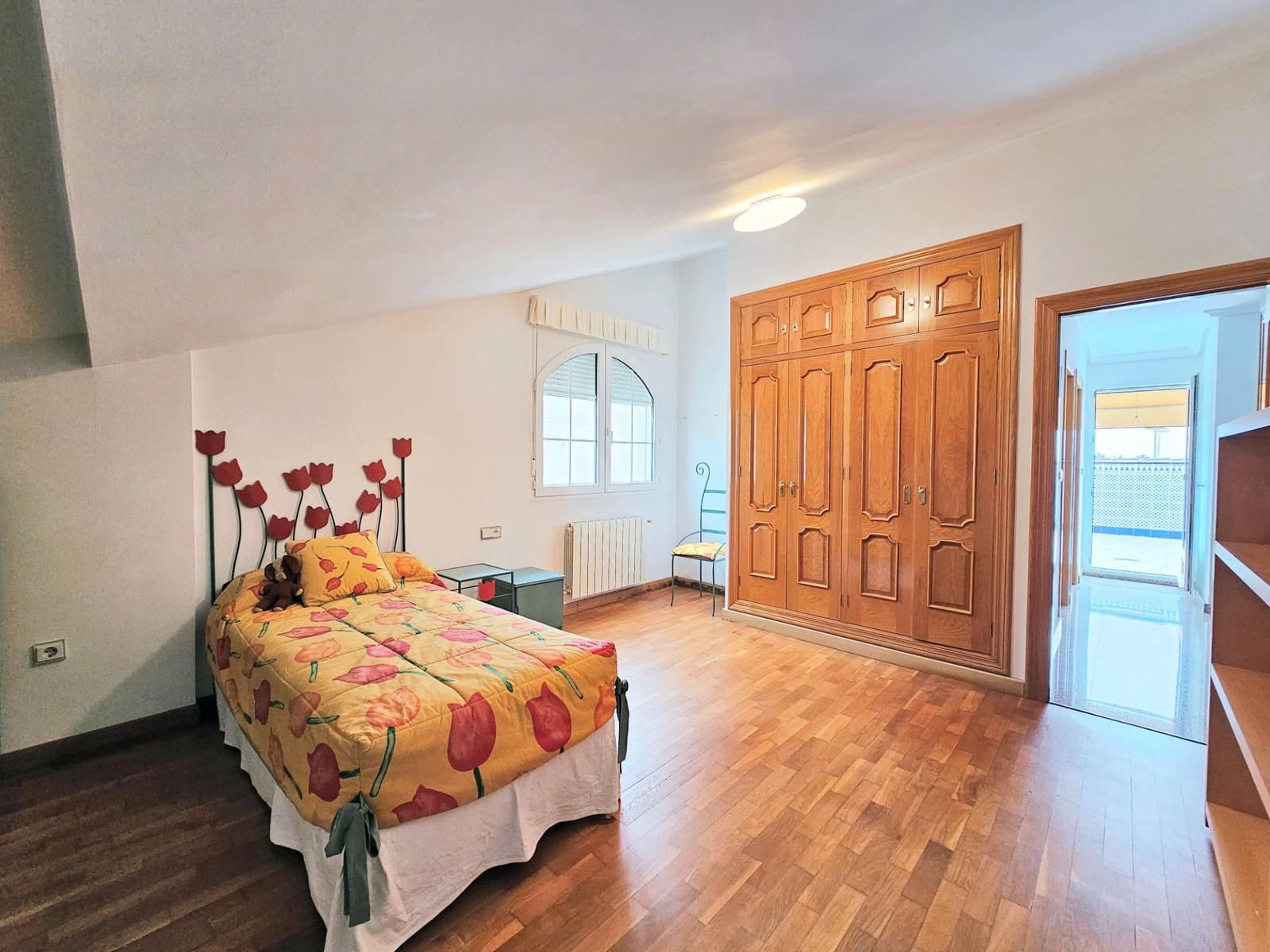 6 bedroom Villa for sale in Santiago de la Ribera with garage - € 375,000 (Ref: 8954792)