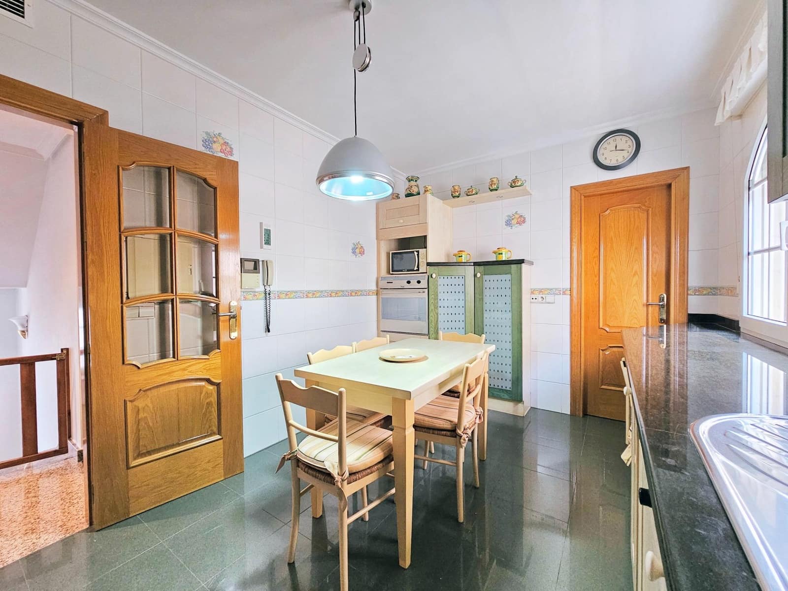 6 bedroom Villa for sale in Santiago de la Ribera with garage - € 375,000 (Ref: 8954792)