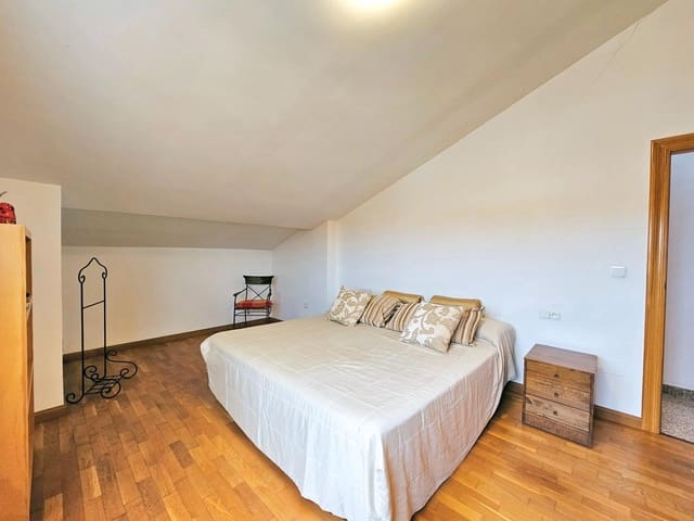 6 sovrum Villa till salu i Santiago de la Ribera, San Javier med garage - 395 000 € (Ref: 8954792)