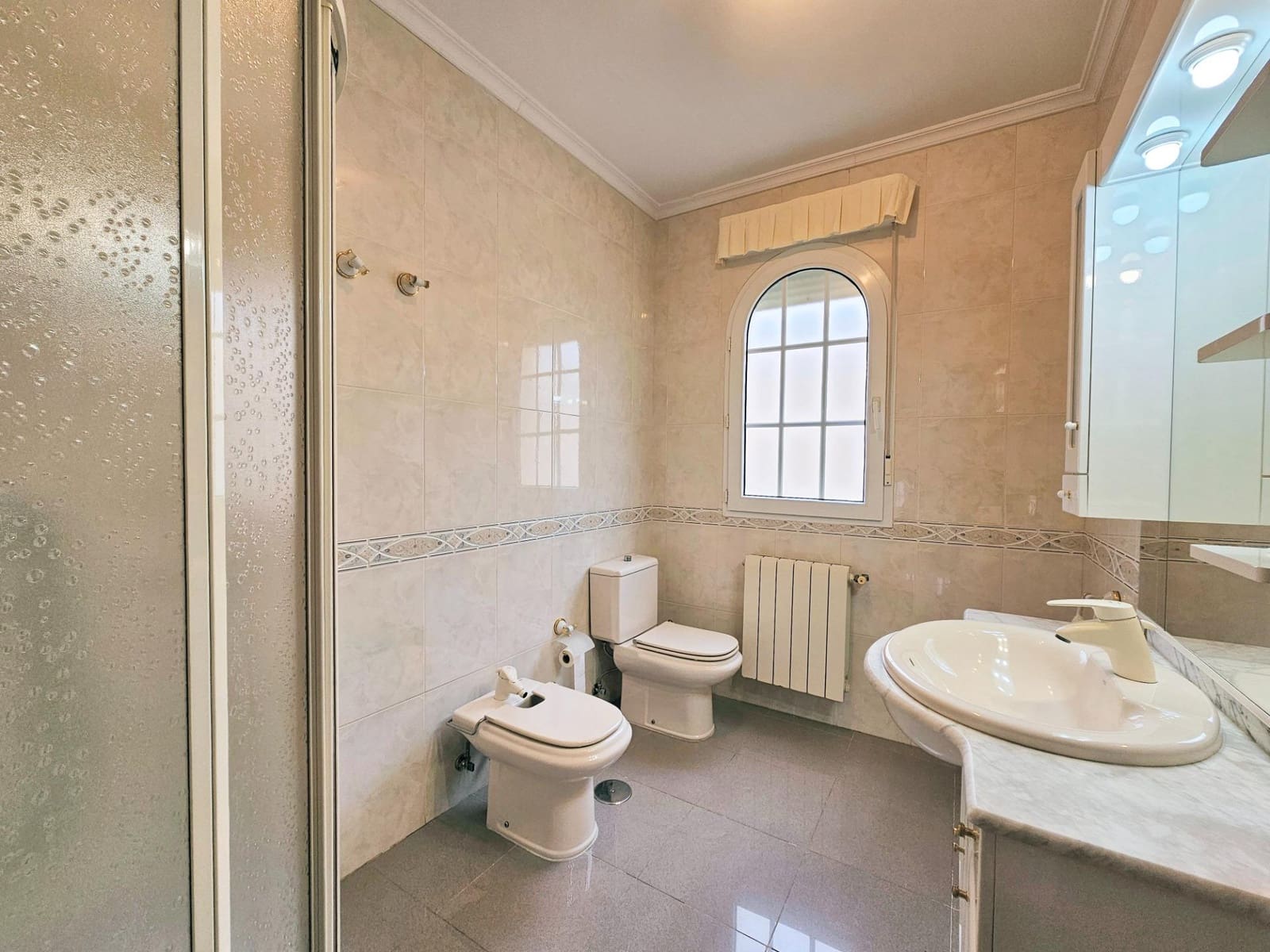 6 bedroom Villa for sale in Santiago de la Ribera with garage - € 375,000 (Ref: 8954792)