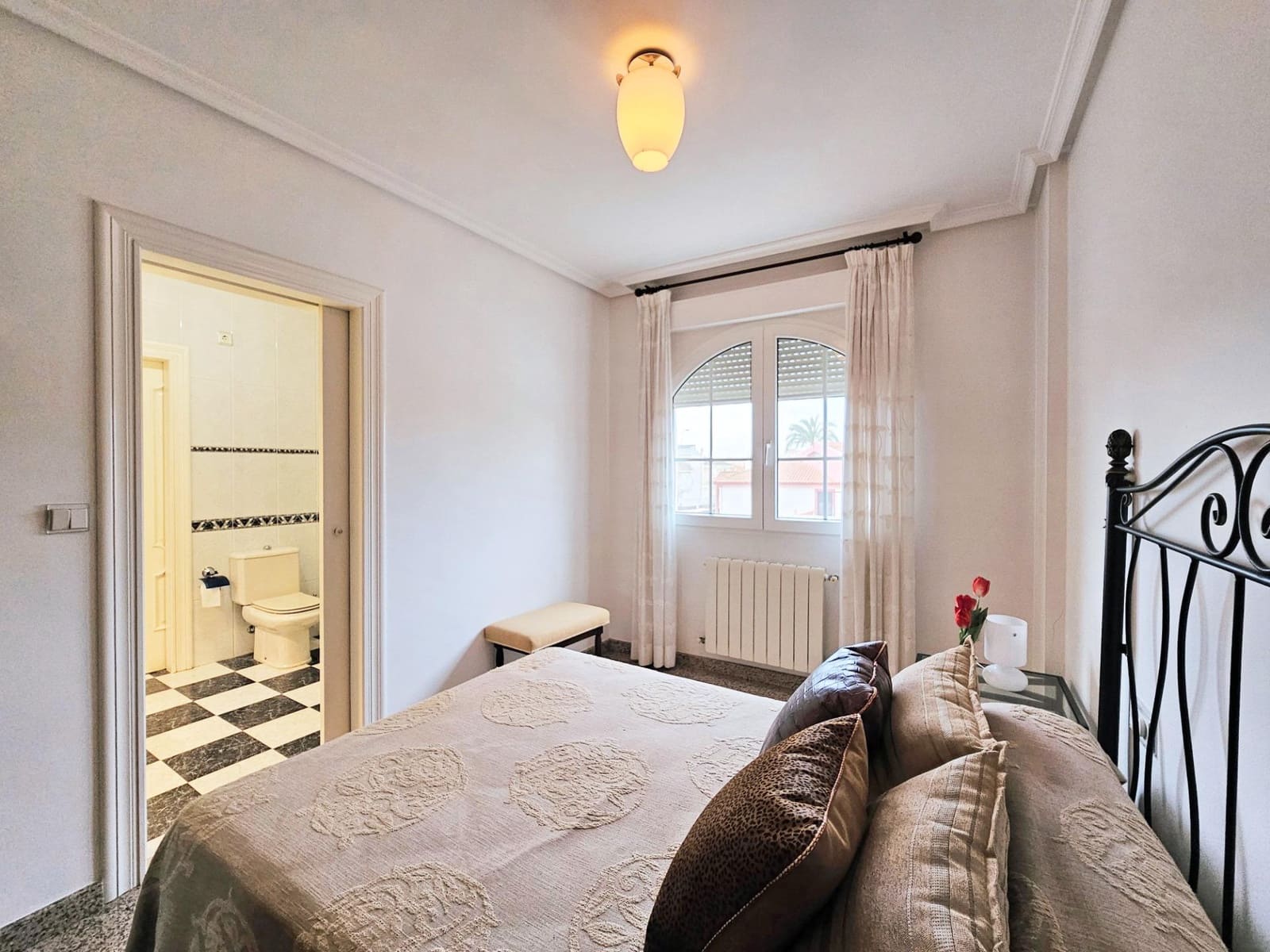 6 bedroom Villa for sale in Santiago de la Ribera with garage - € 375,000 (Ref: 8954792)