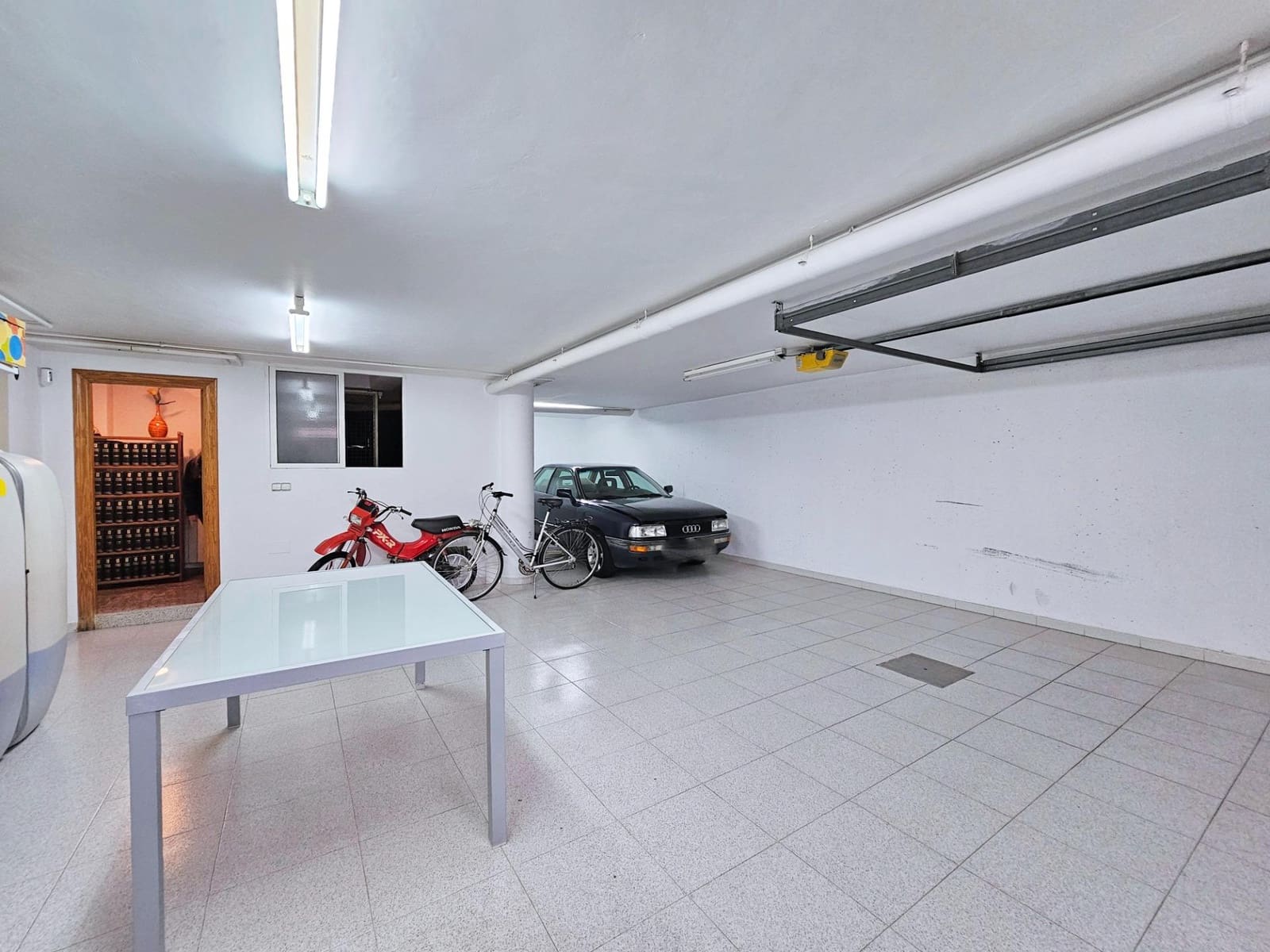 6 bedroom Villa for sale in Santiago de la Ribera with garage - € 375,000 (Ref: 8954792)