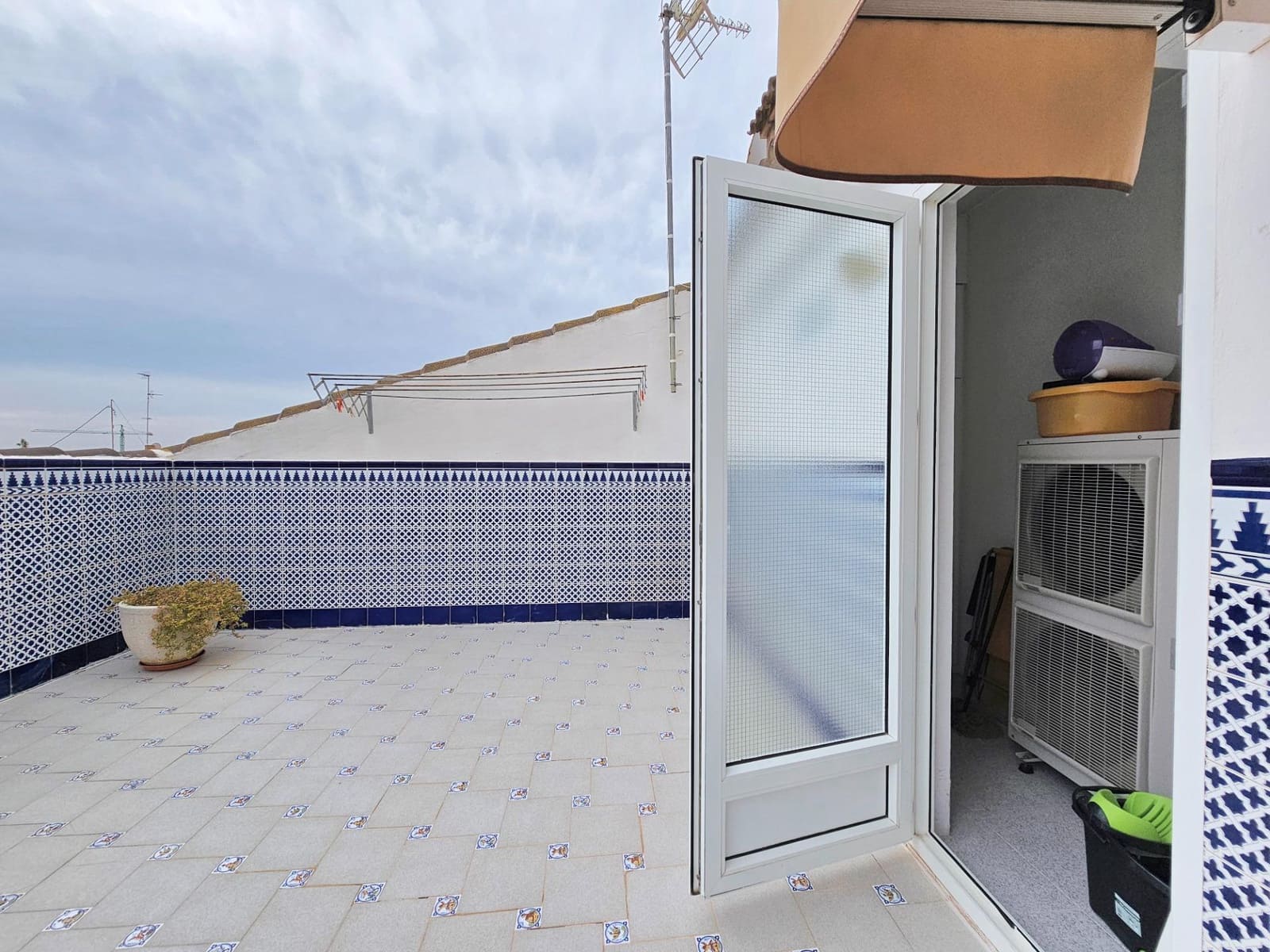 6 sovrum Villa till salu i Santiago de la Ribera med garage - 395 000 € (Ref: 8954792)