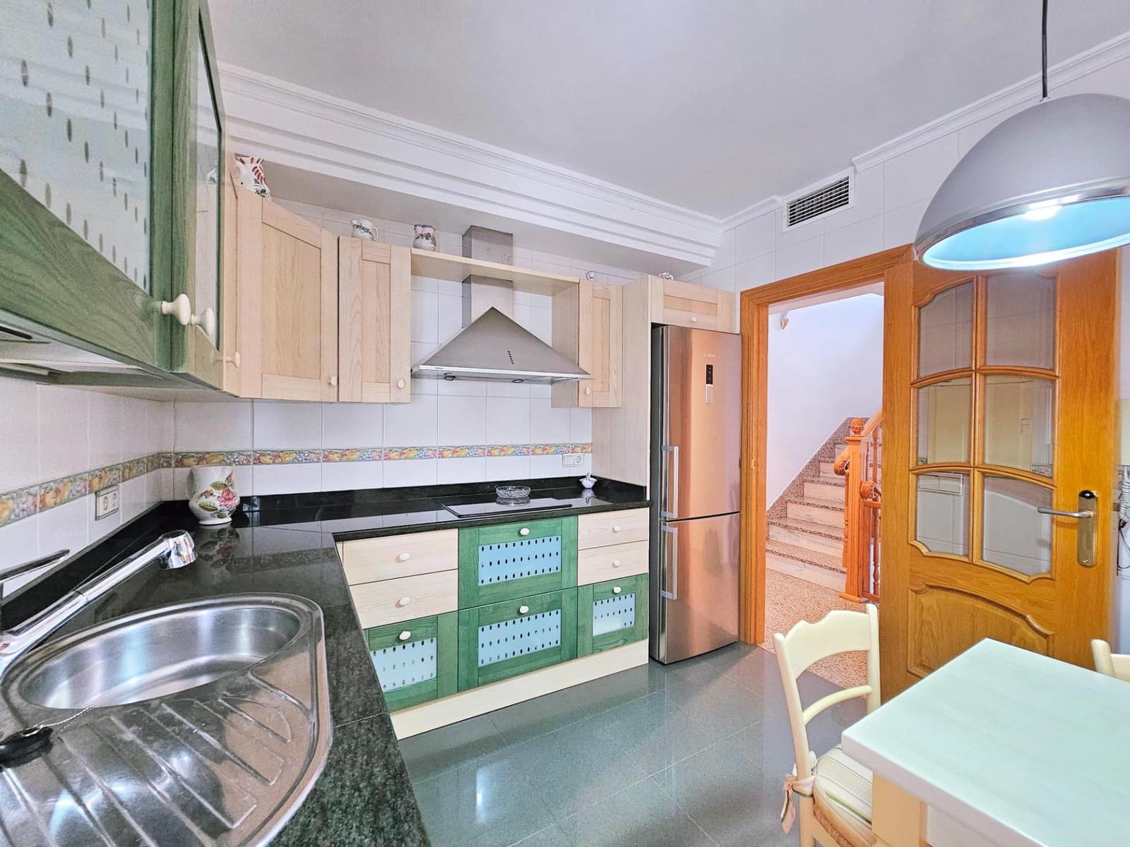 6 sovrum Villa till salu i Santiago de la Ribera med garage - 395 000 € (Ref: 8954792)