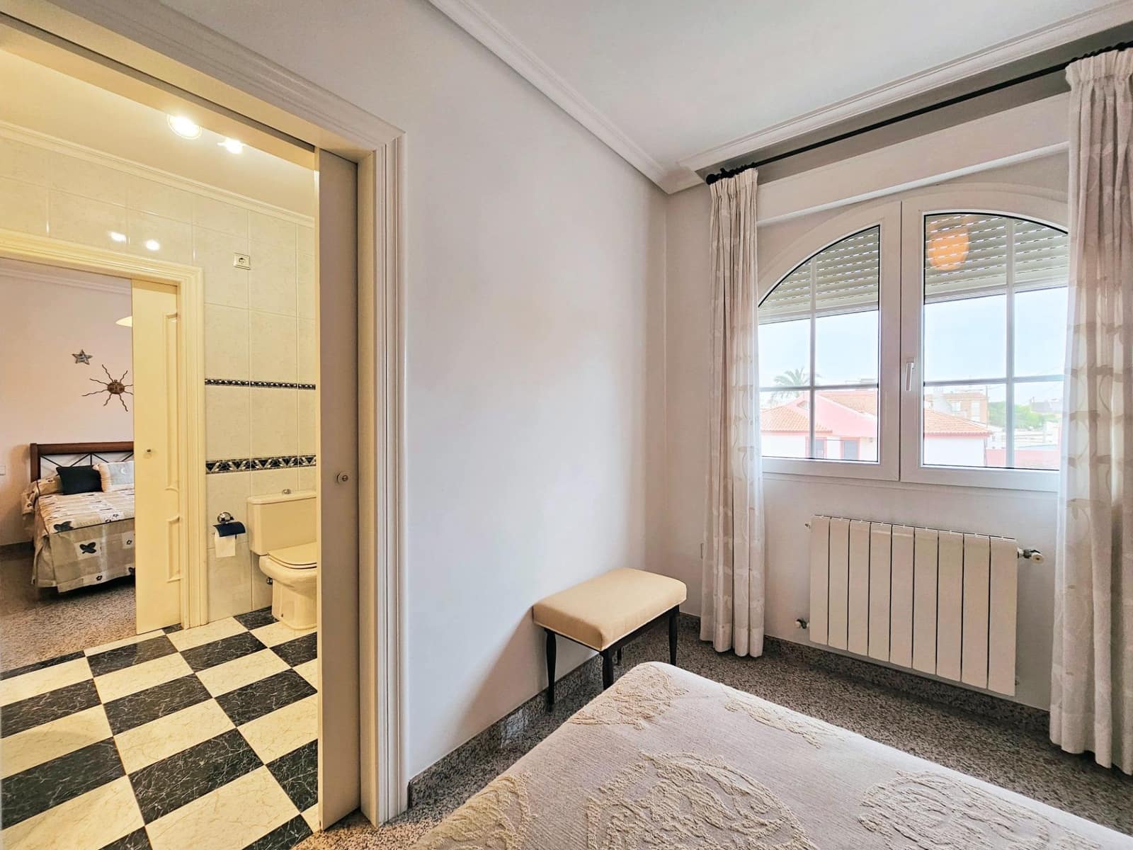 6 sovrum Villa till salu i Santiago de la Ribera med garage - 395 000 € (Ref: 8954792)