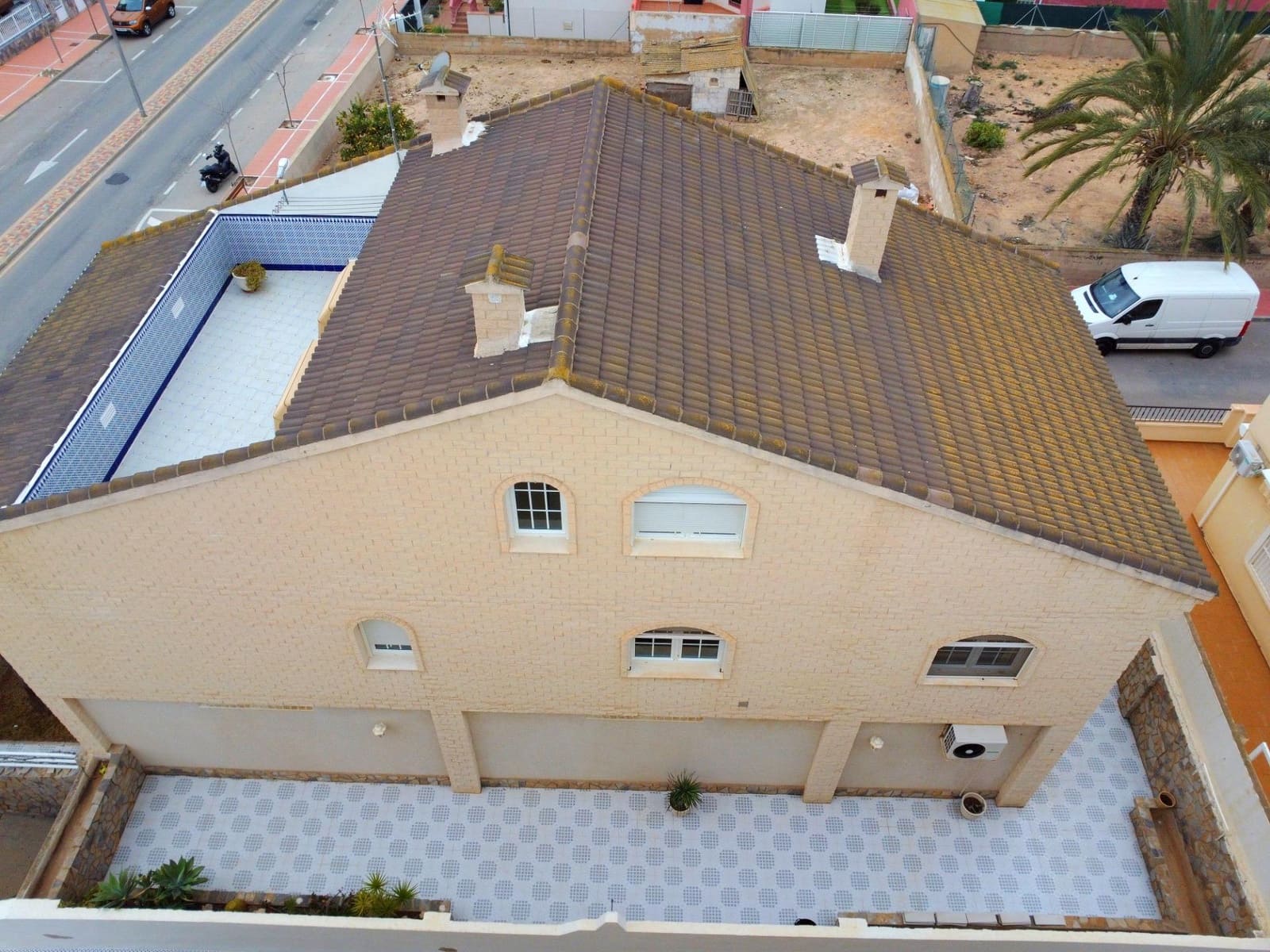 6 sovrum Villa till salu i Santiago de la Ribera med garage - 395 000 € (Ref: 8954792)