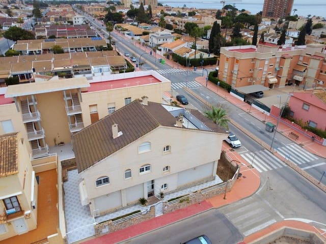 6 makuuhuone Huvila myytävänä paikassa Santiago de la Ribera, San Javier mukana 
autotalli - 395 000 € (Ref: 8954792)