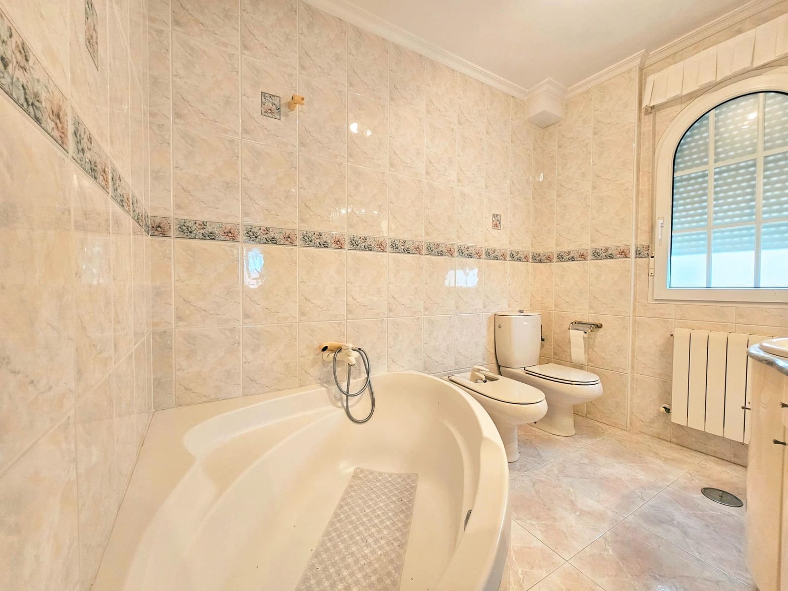 6 soverom Villa til salgs i Santiago de la Ribera med garasje - € 450 000 (Ref: 8954792)