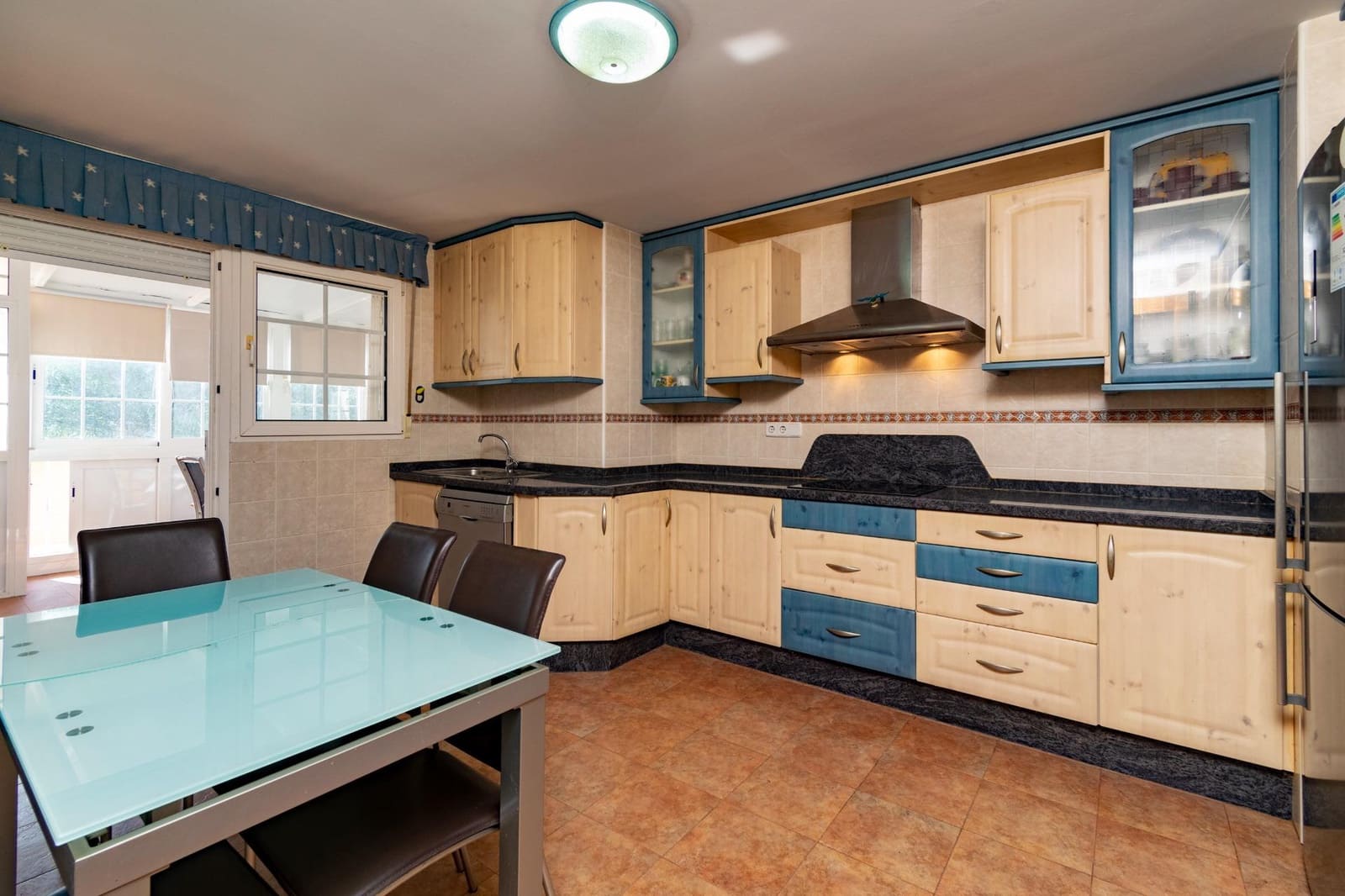 5 soverom Villa til salgs i Canteras med svømmebasseng garasje - € 435 000 (Ref: 8954802)