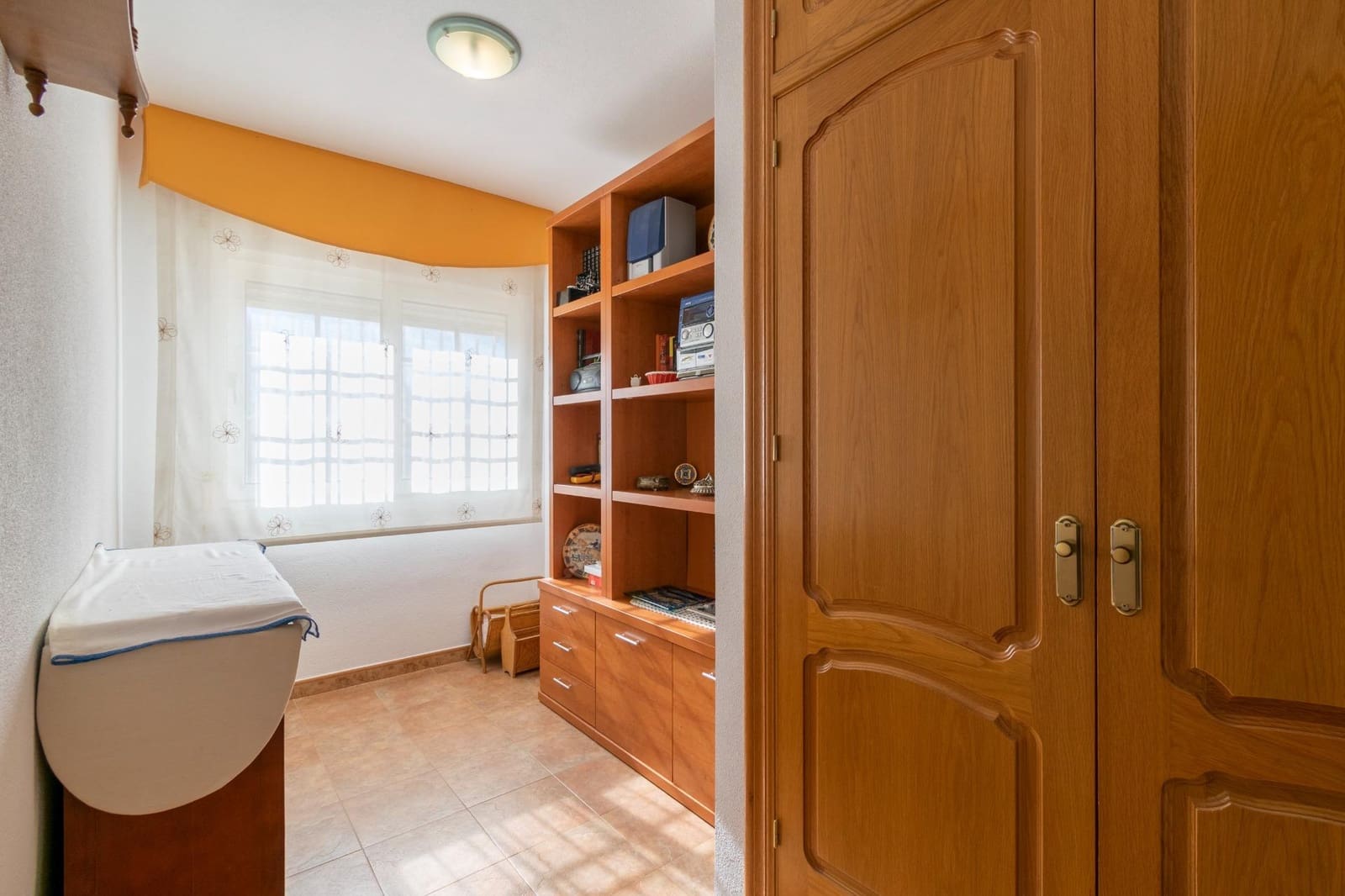 5 soverom Villa til salgs i Canteras med svømmebasseng garasje - € 435 000 (Ref: 8954802)