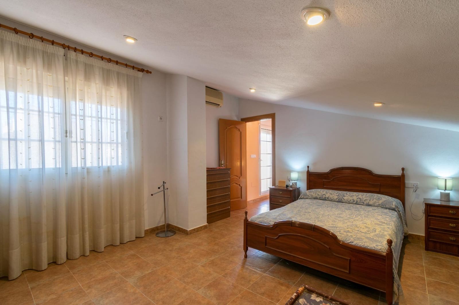 5 soverom Villa til salgs i Canteras med svømmebasseng garasje - € 435 000 (Ref: 8954802)