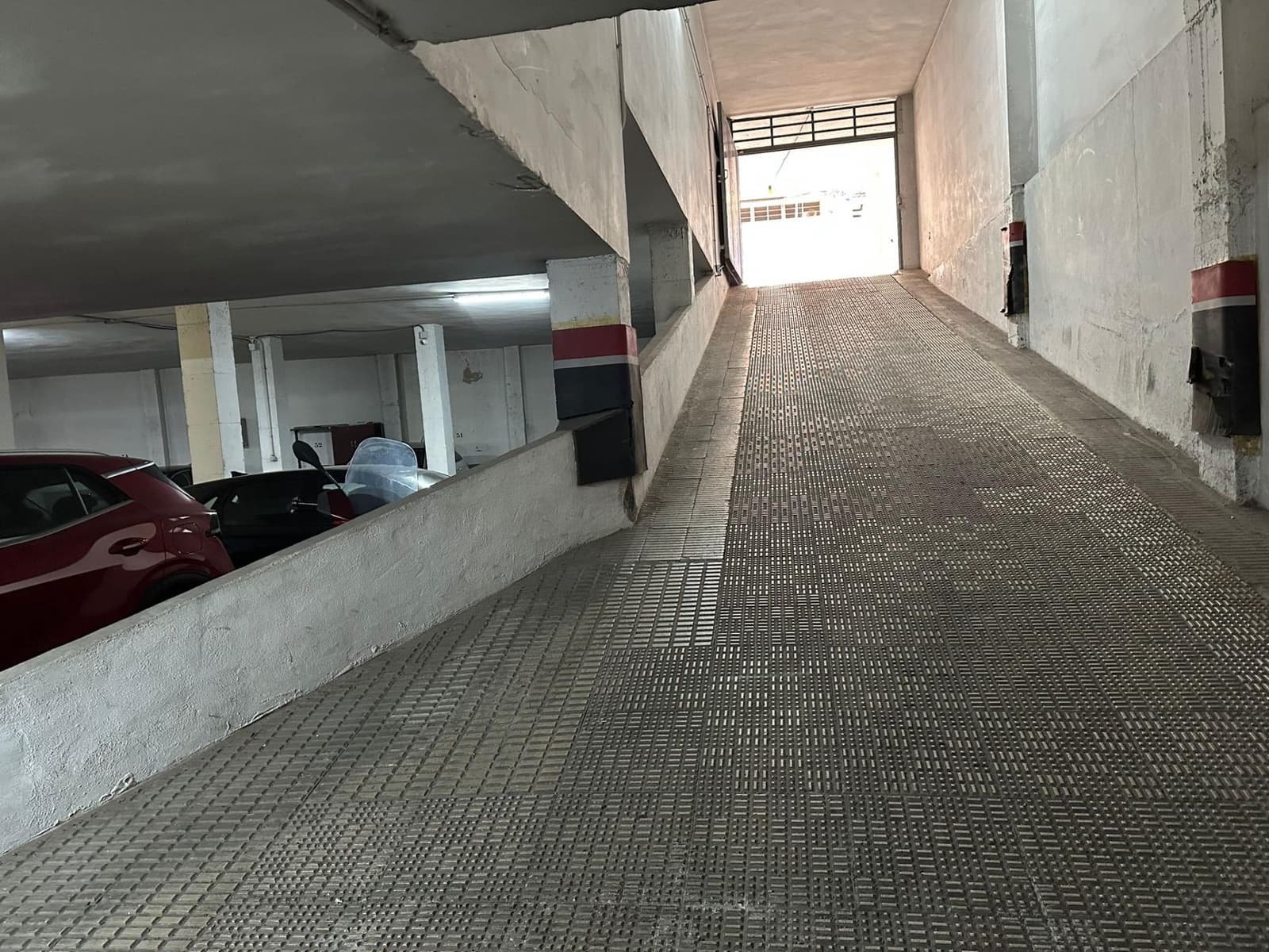 Garage for sale in Cartagena - € 12,000 (Ref: 8954806)