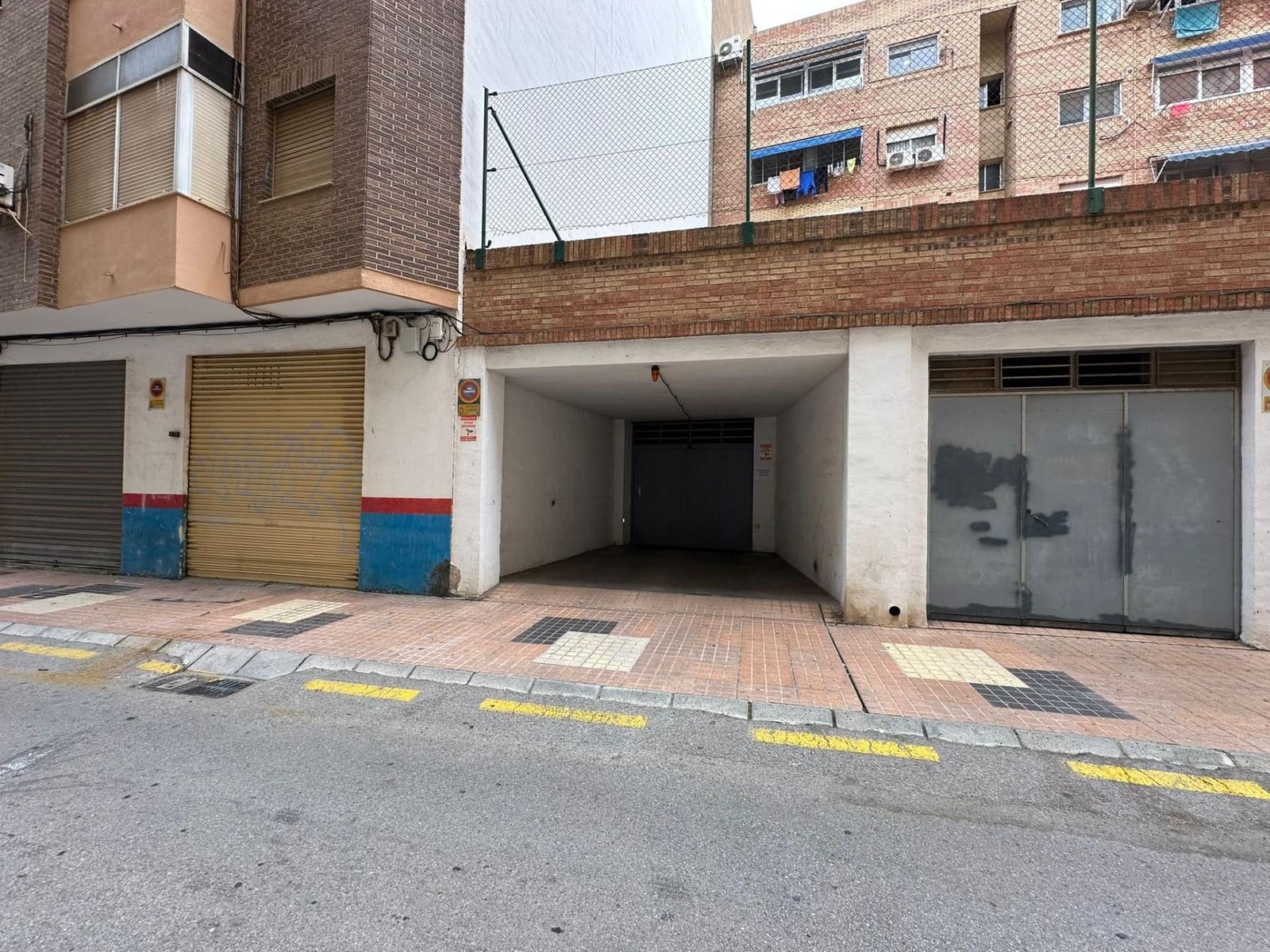 Garage for sale in Cartagena - € 12,000 (Ref: 8954806)