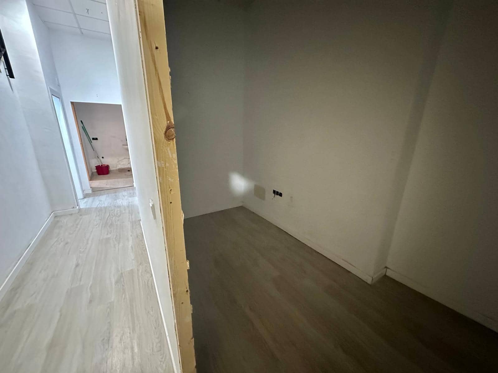 Local Commercial à louer à Carthagene - 650 € (Ref: 8954812)