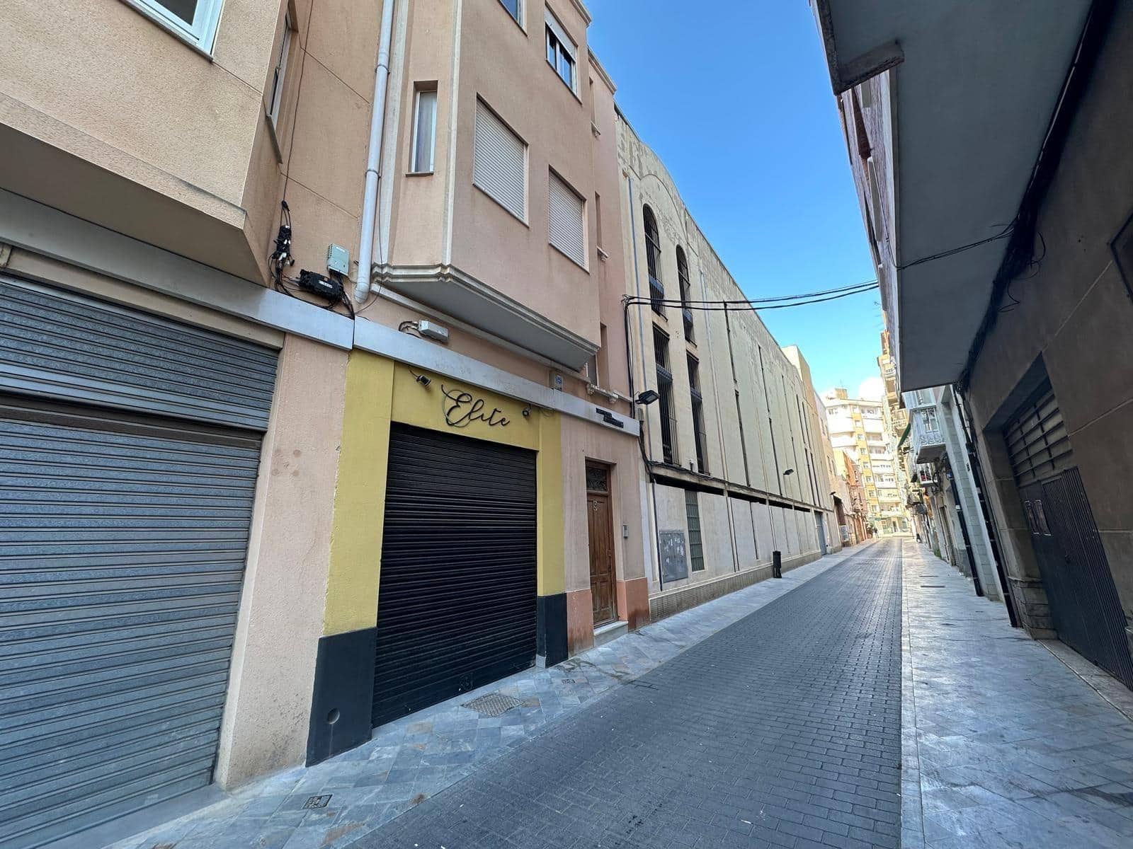 Local Commercial à louer à Carthagene - 650 € (Ref: 8954812)