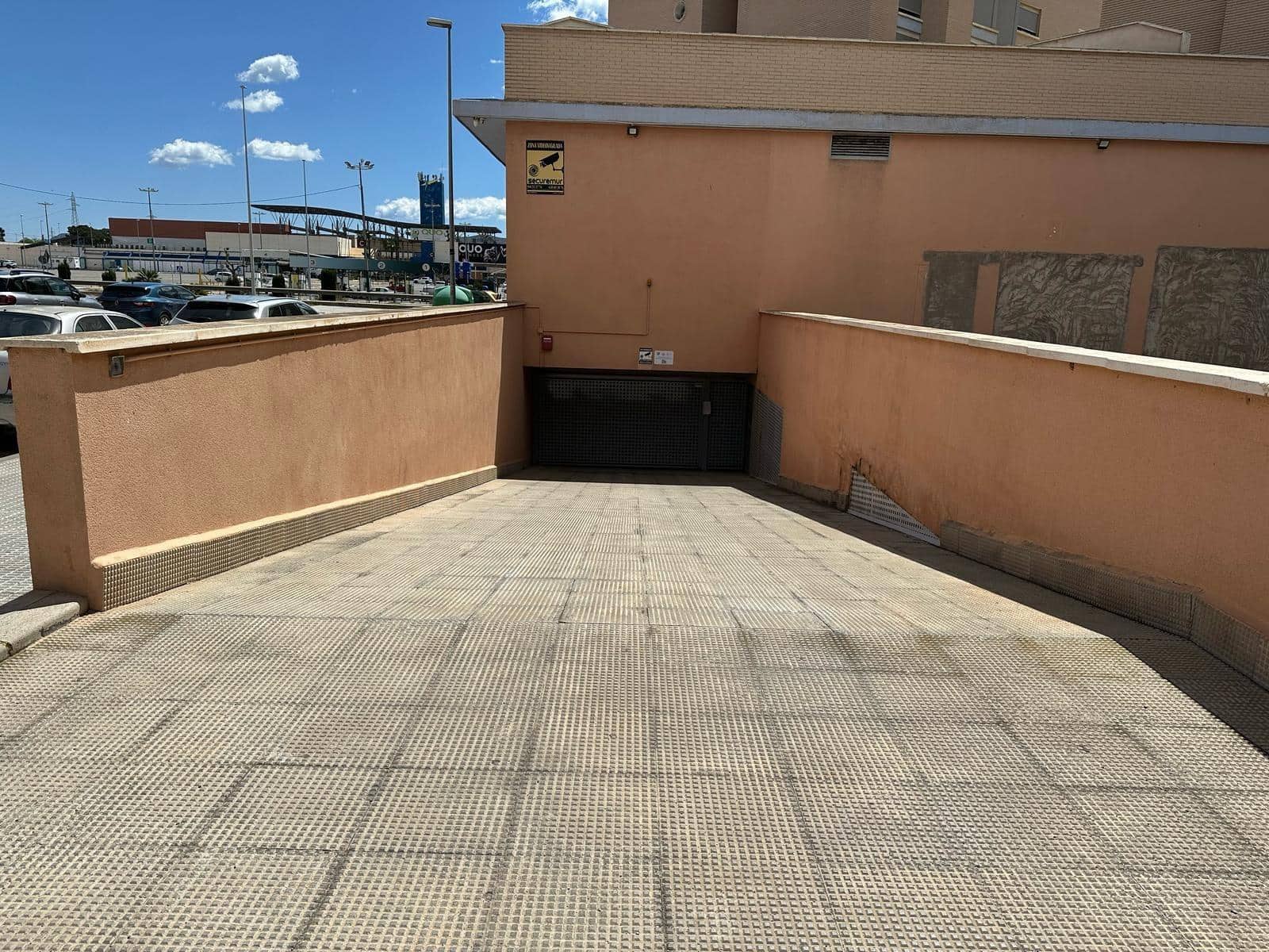 Garage te koop in Cartagena - € 15.000 (Ref: 8954823)