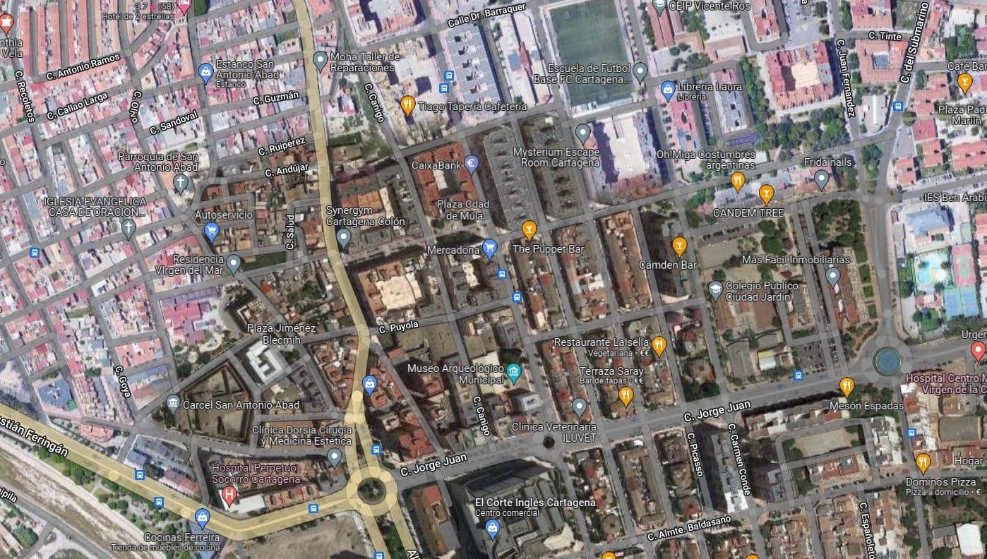 Commercieel te koop in Cartagena - € 800.000 (Ref: 8954836)