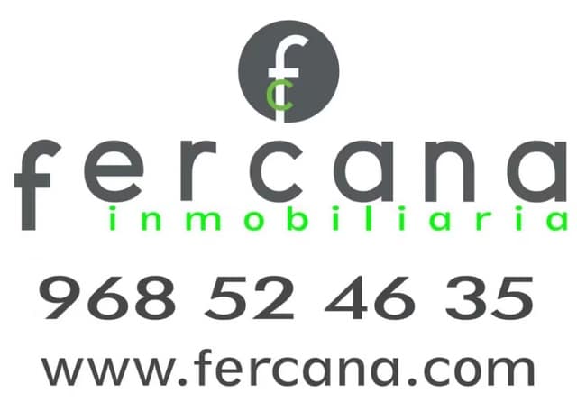 Commercial for sale in La Manga del Mar Menor - € 145,000 (Ref: 8954837)