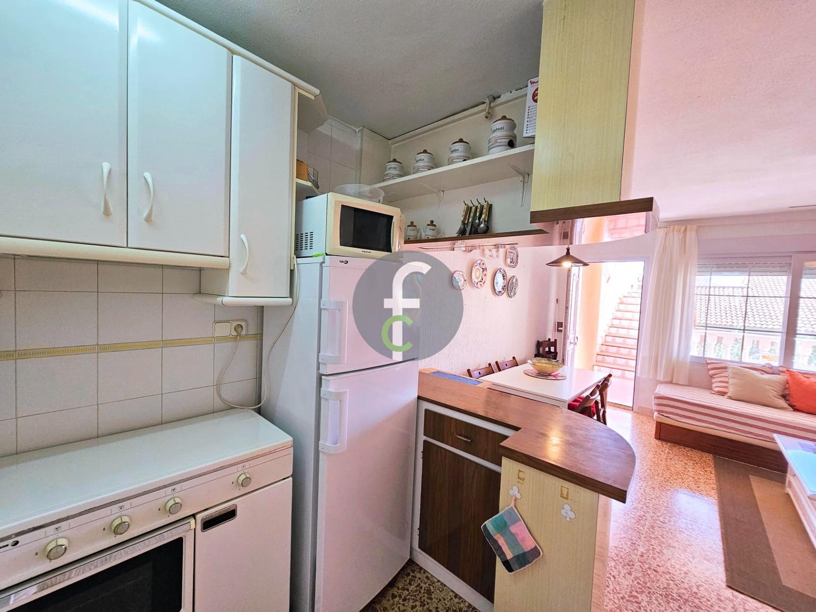 Piso de 2 habitaciones en La Manga del Mar Menor en venta con garaje - 129.000 € (Ref: 9003017)