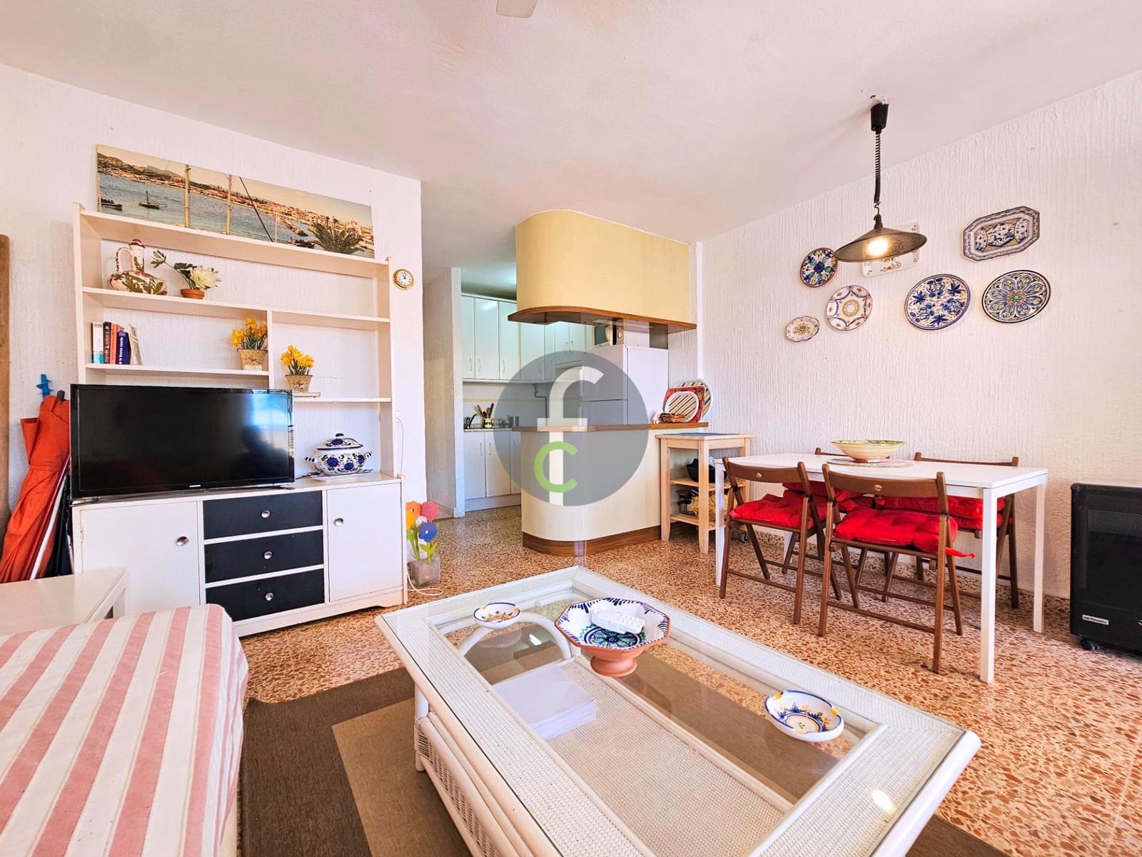 Piso de 2 habitaciones en La Manga del Mar Menor en venta con garaje - 129.000 € (Ref: 9003017)