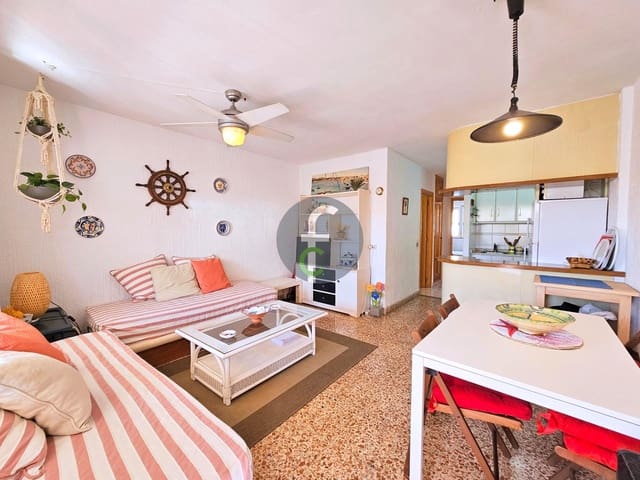 Piso de 2 habitaciones en La Manga del Mar Menor en venta con garaje - 129.000 € (Ref: 9003017)