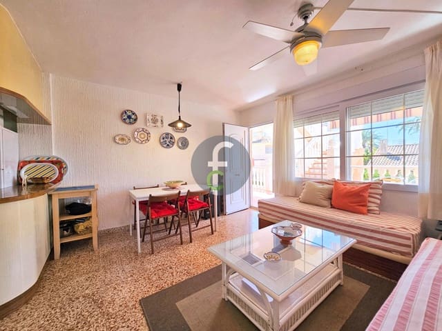 Piso de 2 habitaciones en La Manga del Mar Menor en venta con garaje - 129.000 € (Ref: 9003017)