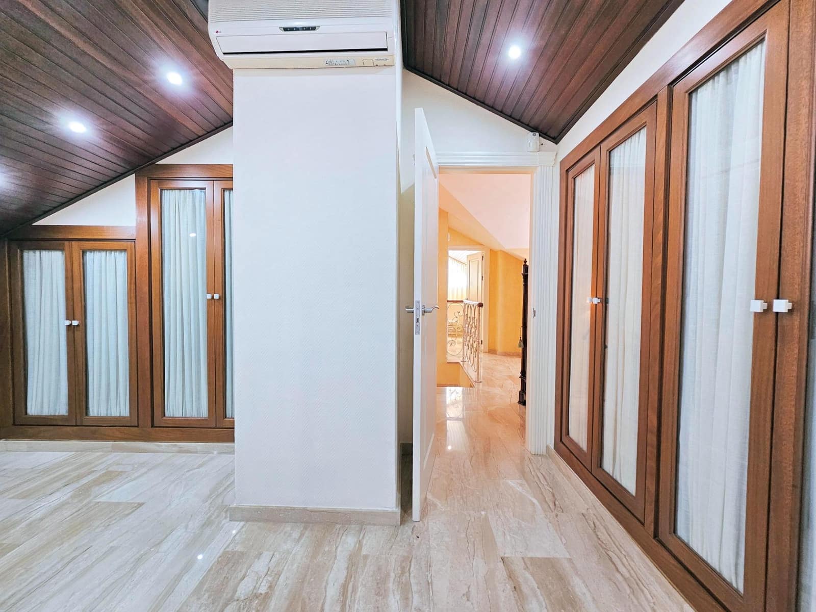 4 bedroom Villa for sale in La Palma - € 480,000 (Ref: 9077981)