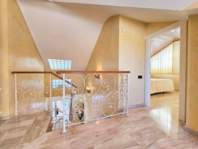 4 bedroom Villa for sale in La Palma, Cartagena - € 480,000 (Ref: 9077981)