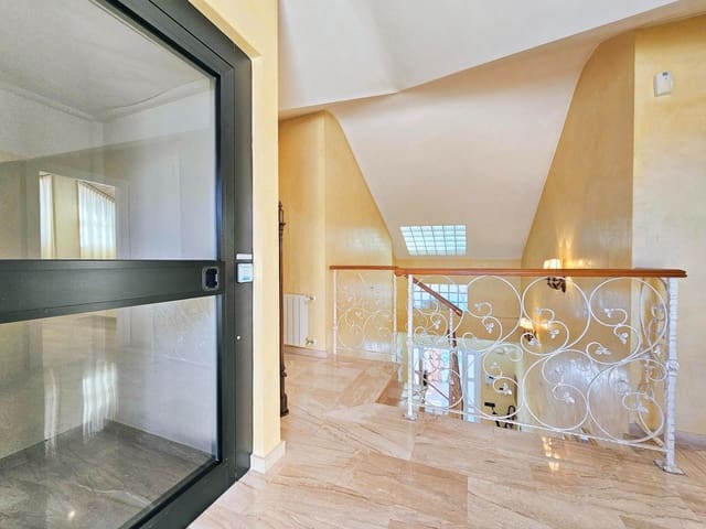 4 bedroom Villa for sale in La Palma, Cartagena - € 480,000 (Ref: 9077981)