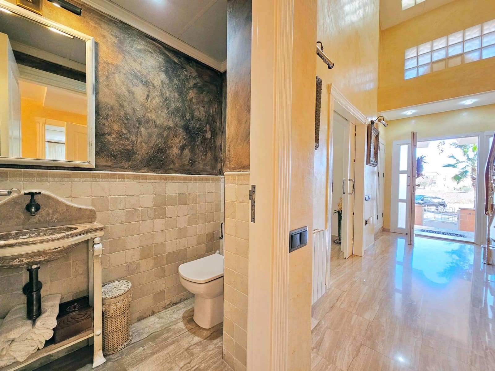 4 bedroom Villa for sale in La Palma - € 480,000 (Ref: 9077981)