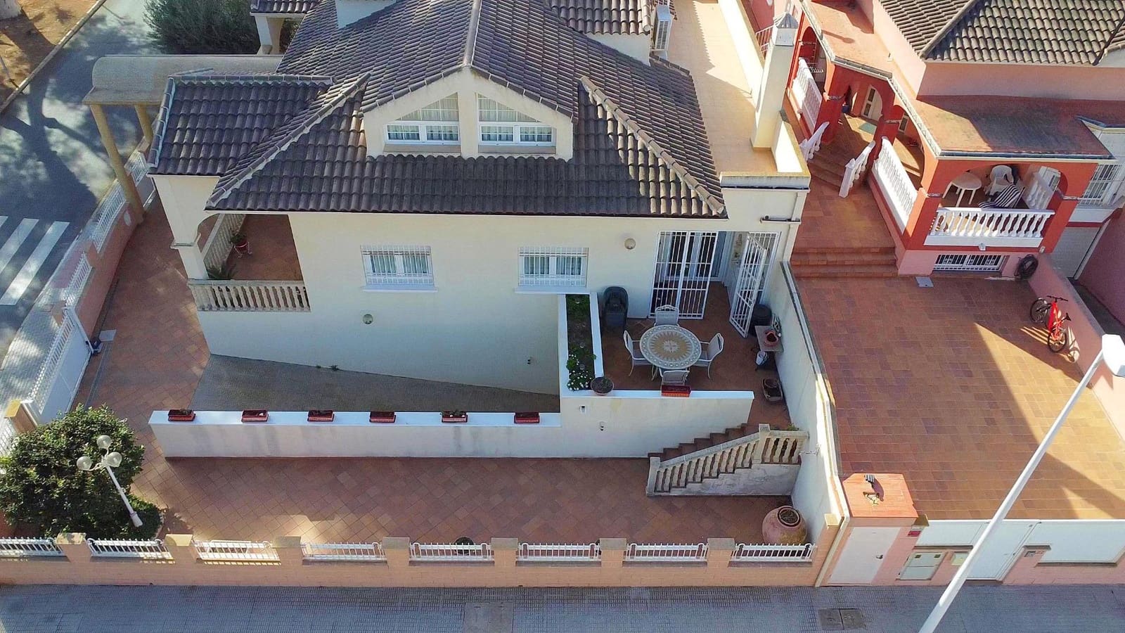 4 bedroom Villa for sale in La Palma - € 480,000 (Ref: 9077981)