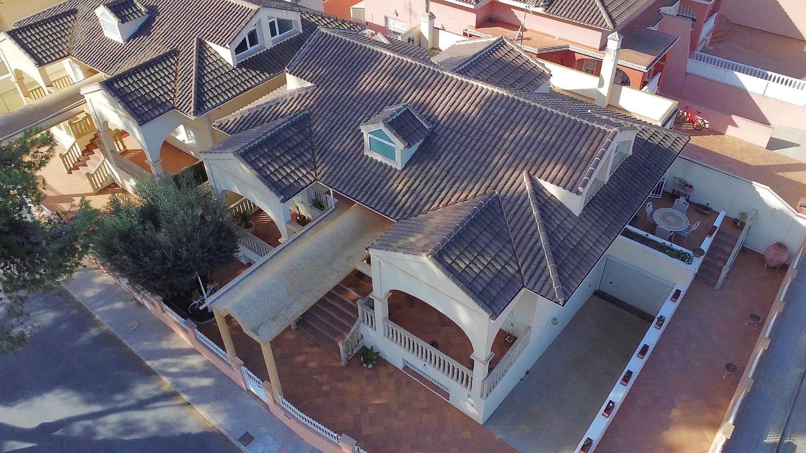 Chalet de 4 habitaciones en La Palma en venta - 480.000 € (Ref: 9077981)