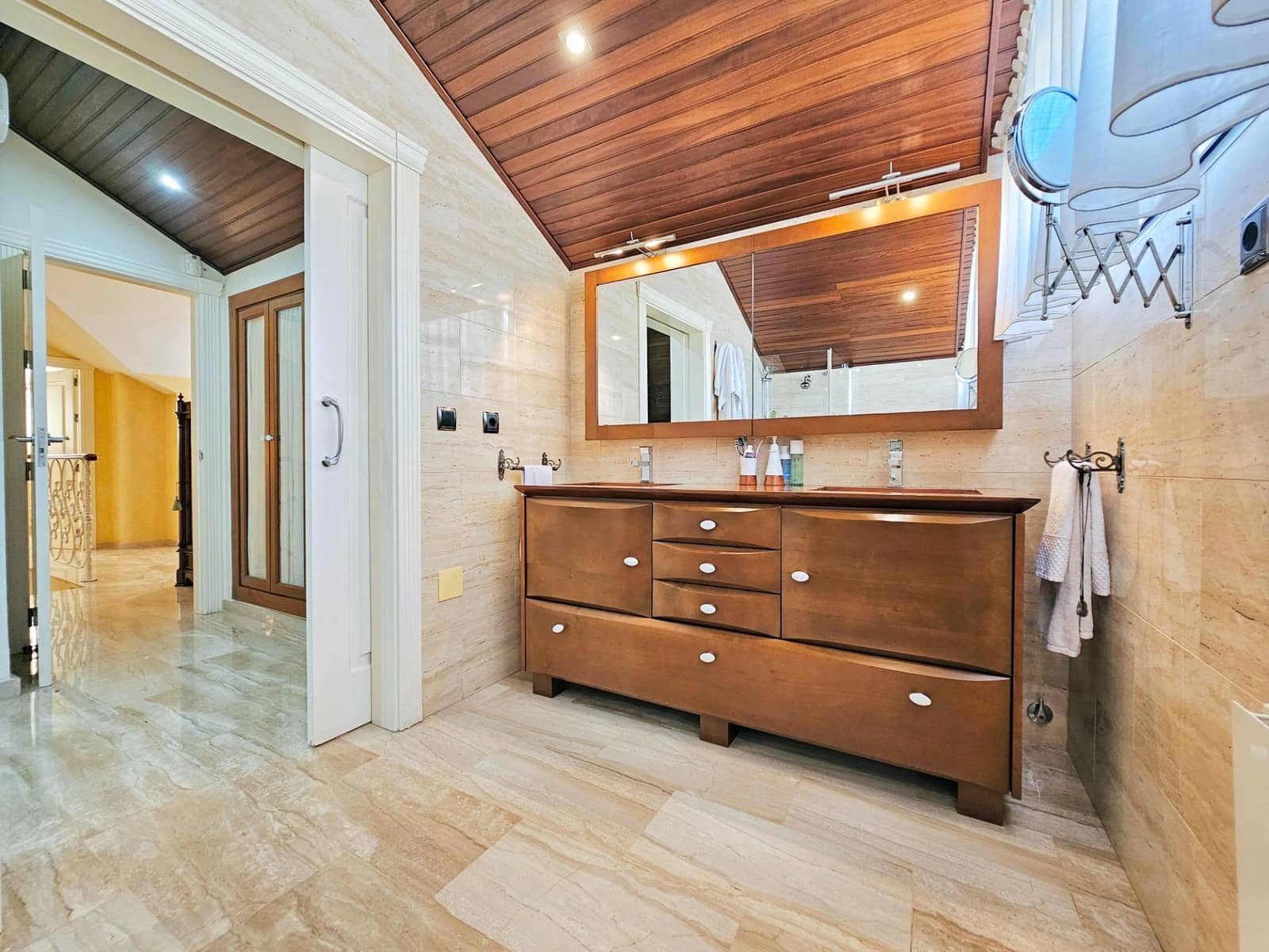 Chalet de 4 habitaciones en La Palma en venta - 480.000 € (Ref: 9077981)