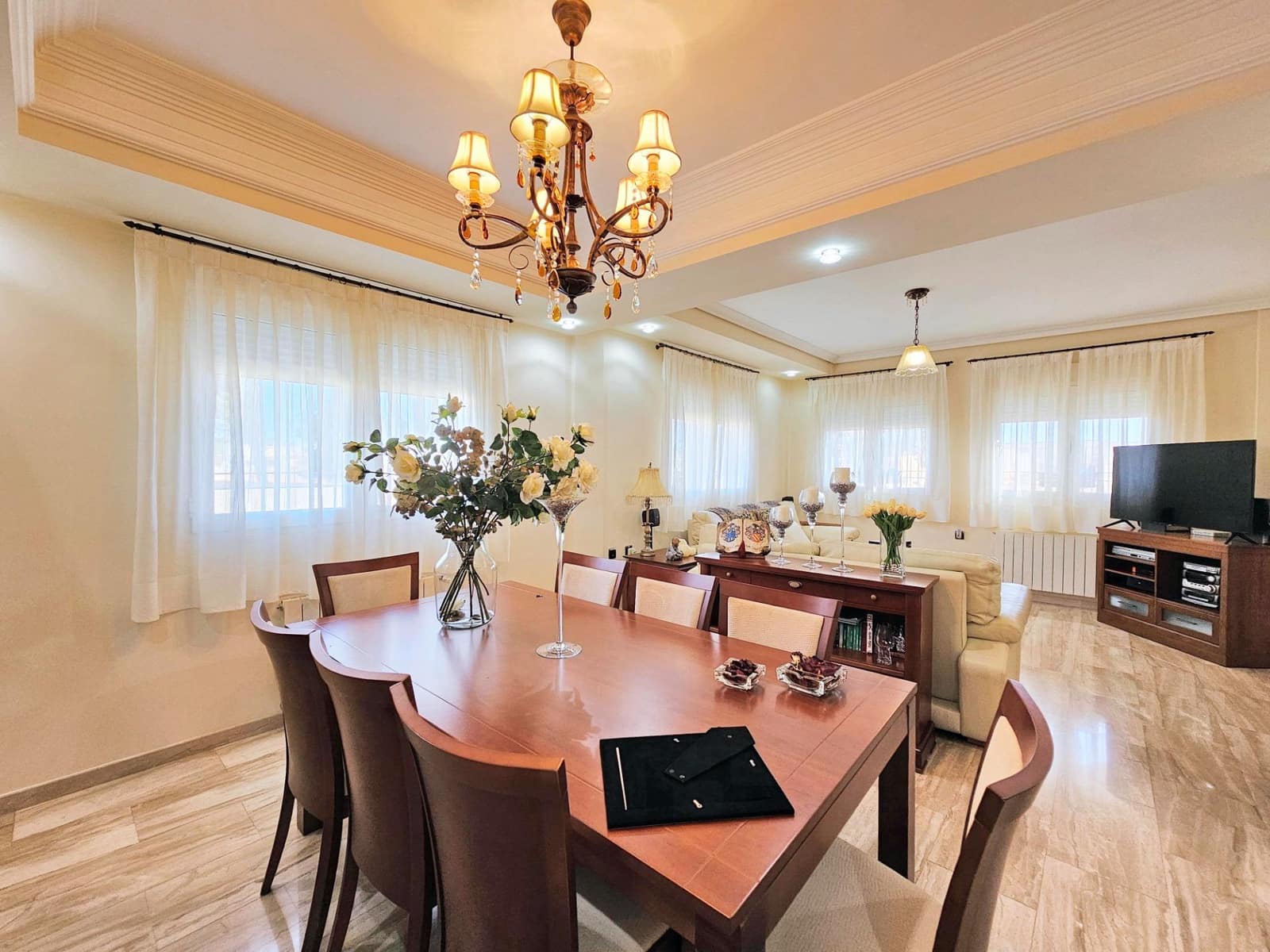 Chalet de 4 habitaciones en La Palma en venta - 480.000 € (Ref: 9077981)