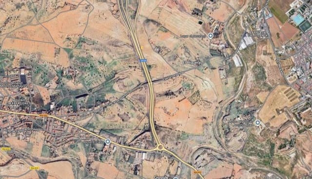 Mark till salu i Cartagena - 45 000 € (Ref: 9095297)