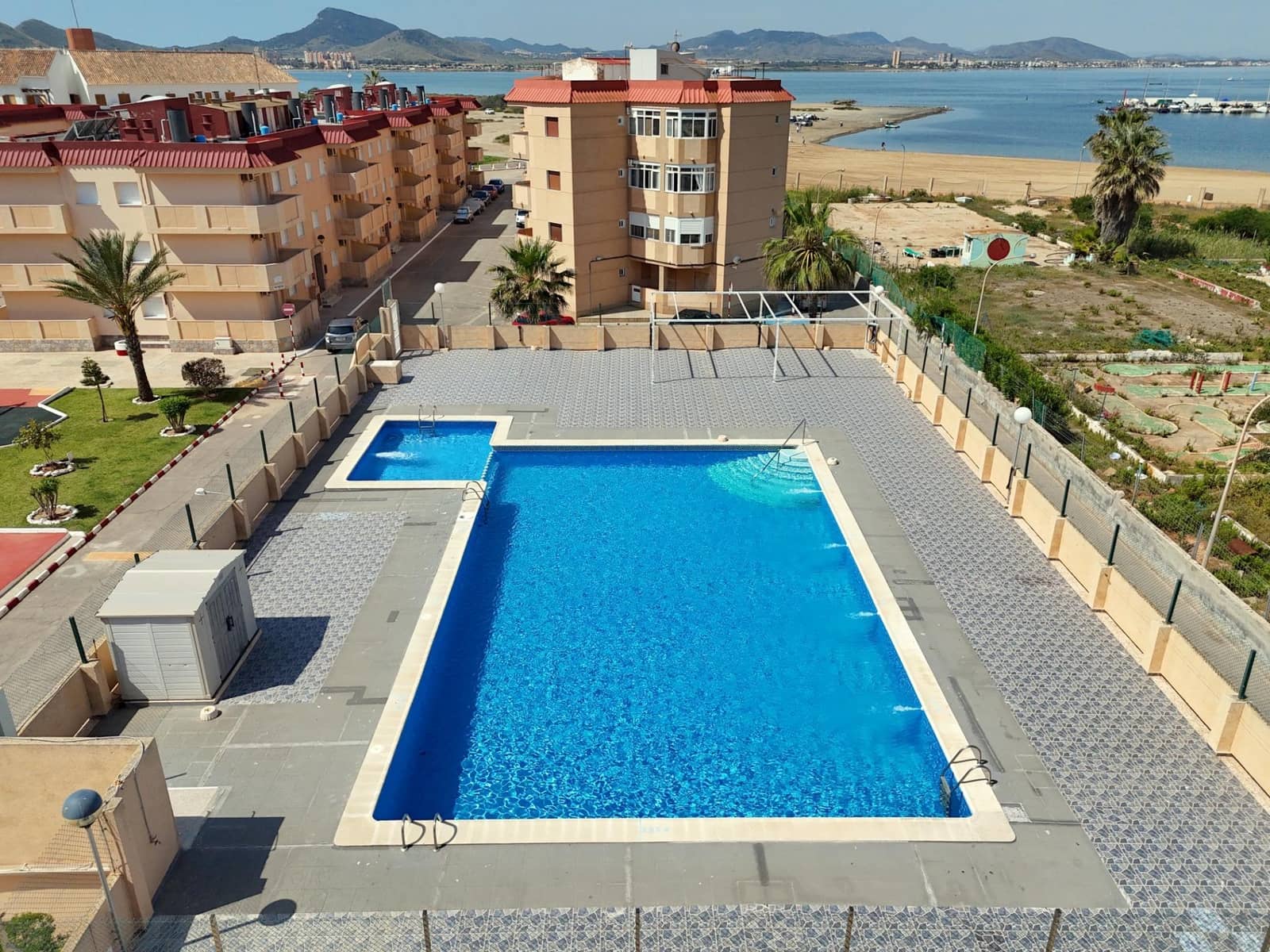 3 bedroom Flat for sale in La Manga del Mar Menor with pool garage - € 185,000 (Ref: 9134486)