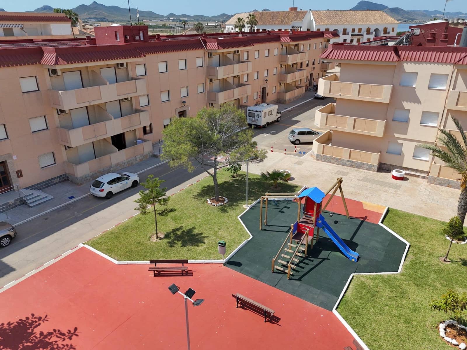 3 bedroom Flat for sale in La Manga del Mar Menor with pool garage - € 185,000 (Ref: 9134486)