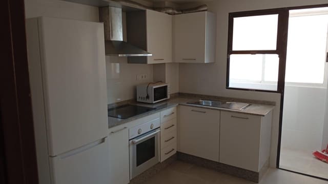 4 soveværelse Lejlighed til leje i Cartagena - € 1.200 (Ref: 9163766)